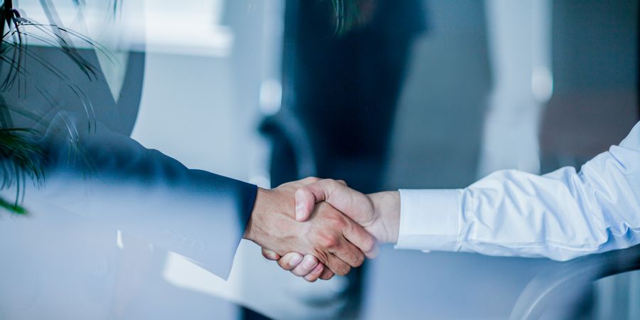 Foto eines Handshakes