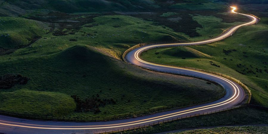 Foto von kurviger Straße | Transformation